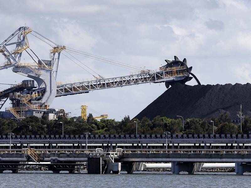 Falling commodity prices will affect revenue streams in the federal budget. (Darren Pateman/AAP PHOTOS)