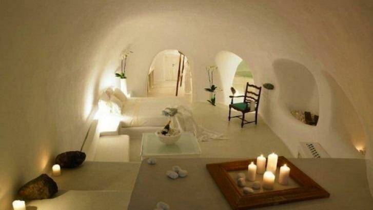 The Greeks go underground in style in a Santorini cave home.