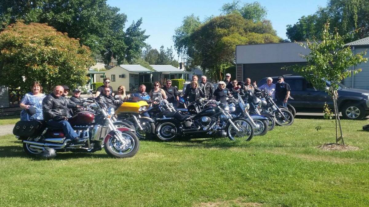 A diverse group (ageing from 22 to 70 years of age) from Braidwood and Majors Creek calling themselves the 'Living The Dream Motorcycle Group' have been riding around Victoria and South Australia for the past two weeks.   