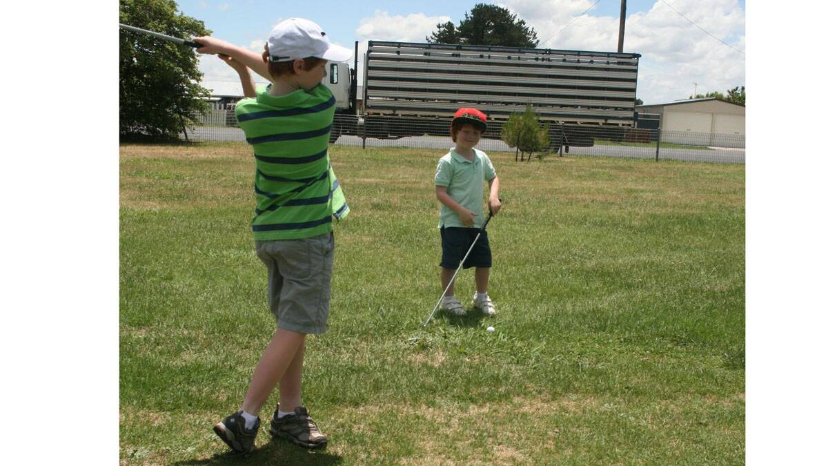 Junior Golf Holiday Program