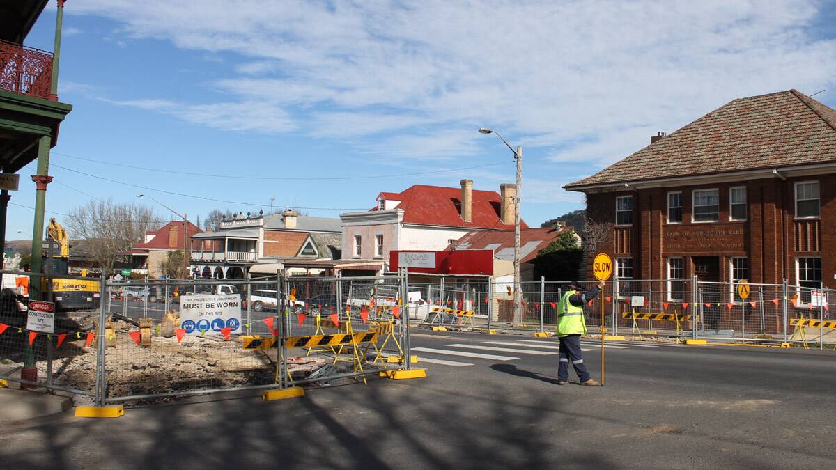 Braidwood's majestic wide (heritage listed) street is being fitted with two constricting pedestrian crossings.