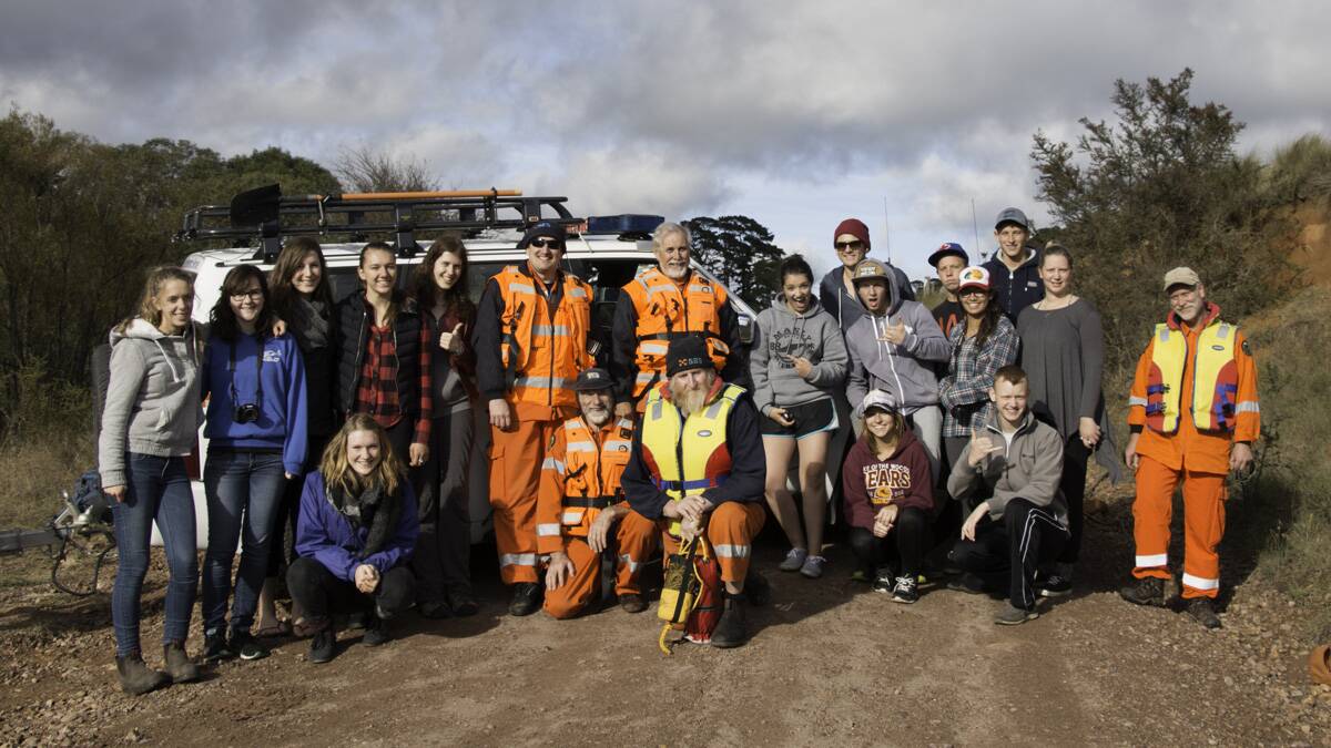The student with their SES rescuers.  Photos courtesy of Kelly Colyn.  