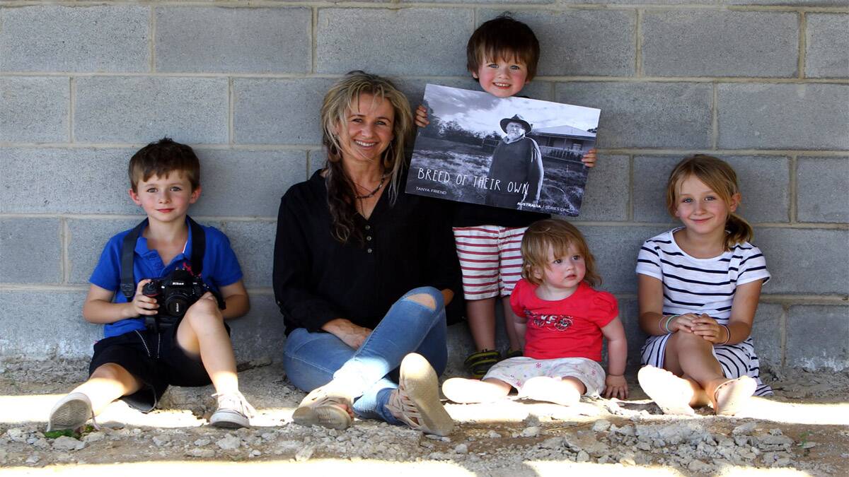 BORN AND BRED: Photographer Tanya (Jackson) Friend with her kids (from left) Lachlan, 8, Bryce, 3, Ruby, 1, Jess, 7 and husband Mick. Picture: Les Smith  