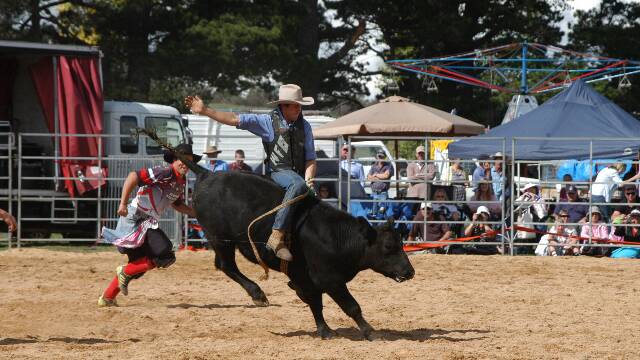 The Braidwood Rodeo Club is ready and raring to go with the 2015 Braidwood Rodeo on Saturday 28th March at the Braidwood Showground. 