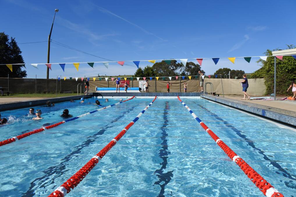 Braidwood Memorial Swimming Pool. Photo: Elspeth Kernebone.