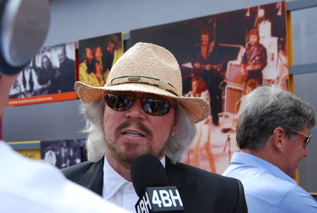 Barry Gibb officially unveils Bee Gees Way and the Bee Gees statue in Redcliffe north of Brisbane. Photo: Fairfax Digital Collection
