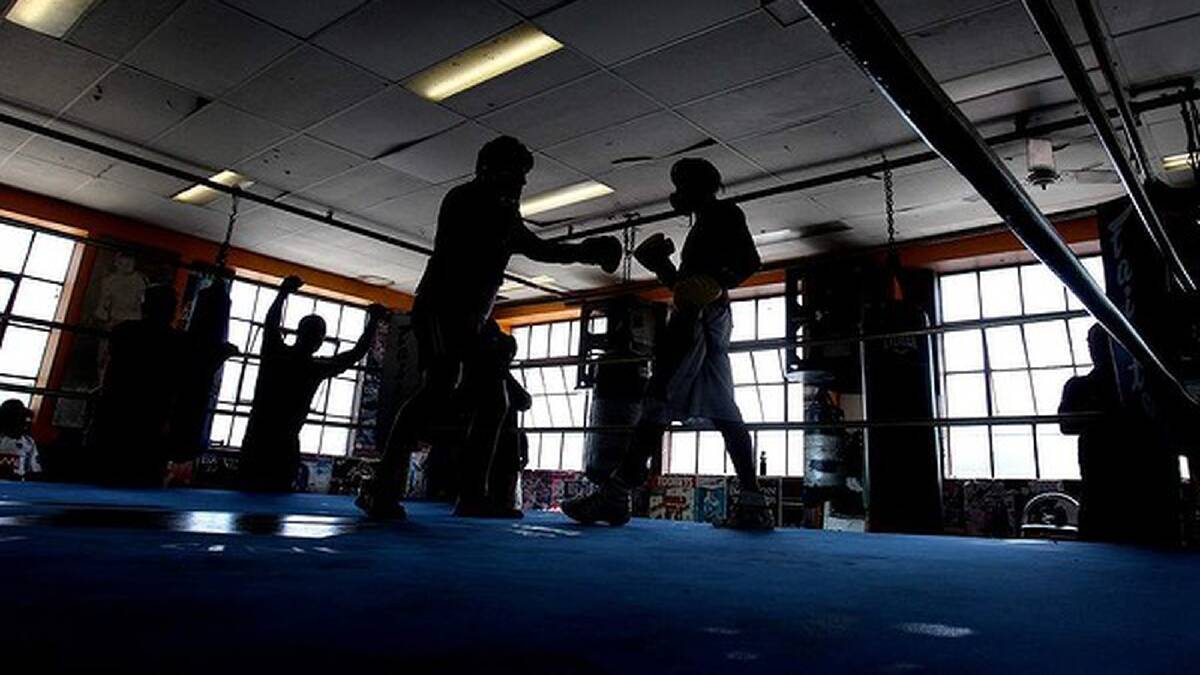 Anthony Mundine sparring at his fathers Redfern gym ahead of his fight with Daniel Geale. Photo: Anthony Johnson
