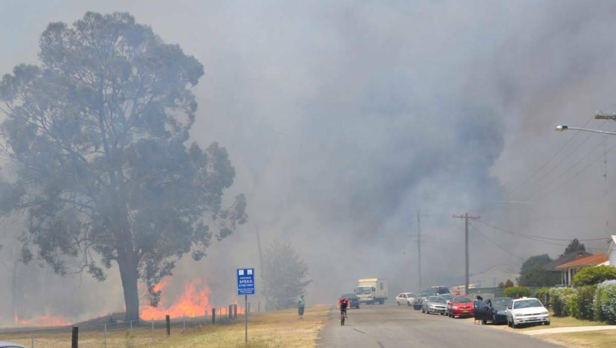 Bushfire near Aberdare, NSW