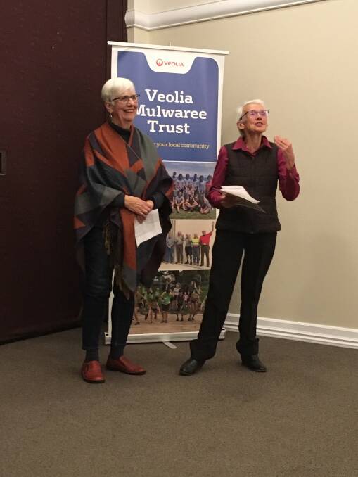 Maggie Hickey accepted Janita Byrne's from former director of the Goulburn Regional Art Gallery and passionate arts advocate, Jennifer Lamb OAM.