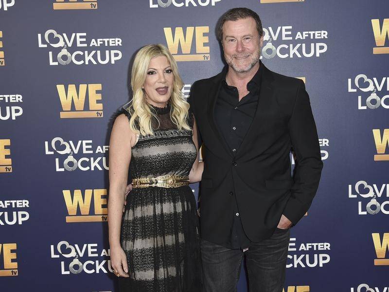 Former Beverly Hills 90210 star Tori Spelling wants a divorce from her husband, Dean McDermott. (AP PHOTO)