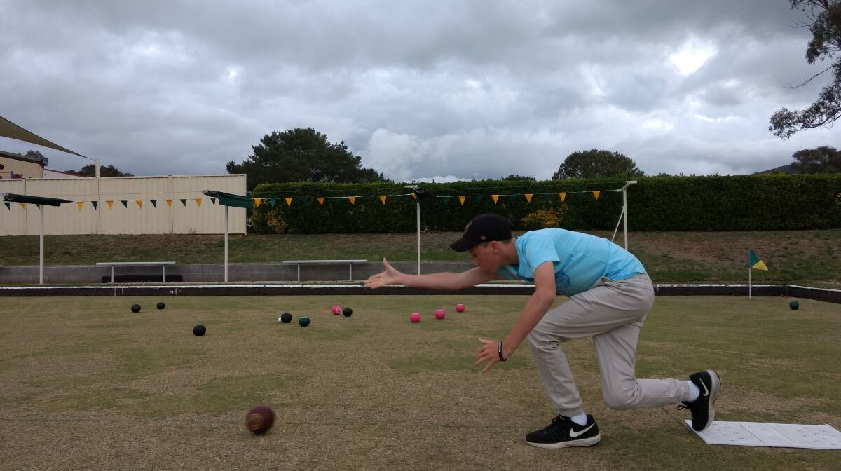 At the Barefoot Bowls in 2017. Photo: Elspeth Kernebone.