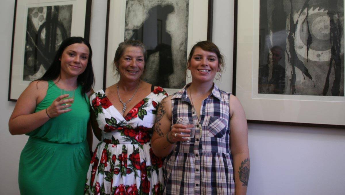 Fran Ifould with daughters Karla and Bohie at the opening.